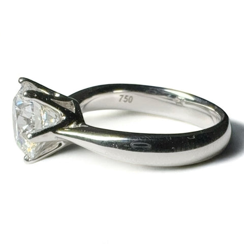 2ct Diamond Ring in 18K White Gold